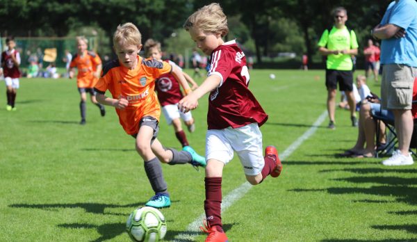 Omslag_Ballfriends_International_Football_Tournament-geschaald.jpg